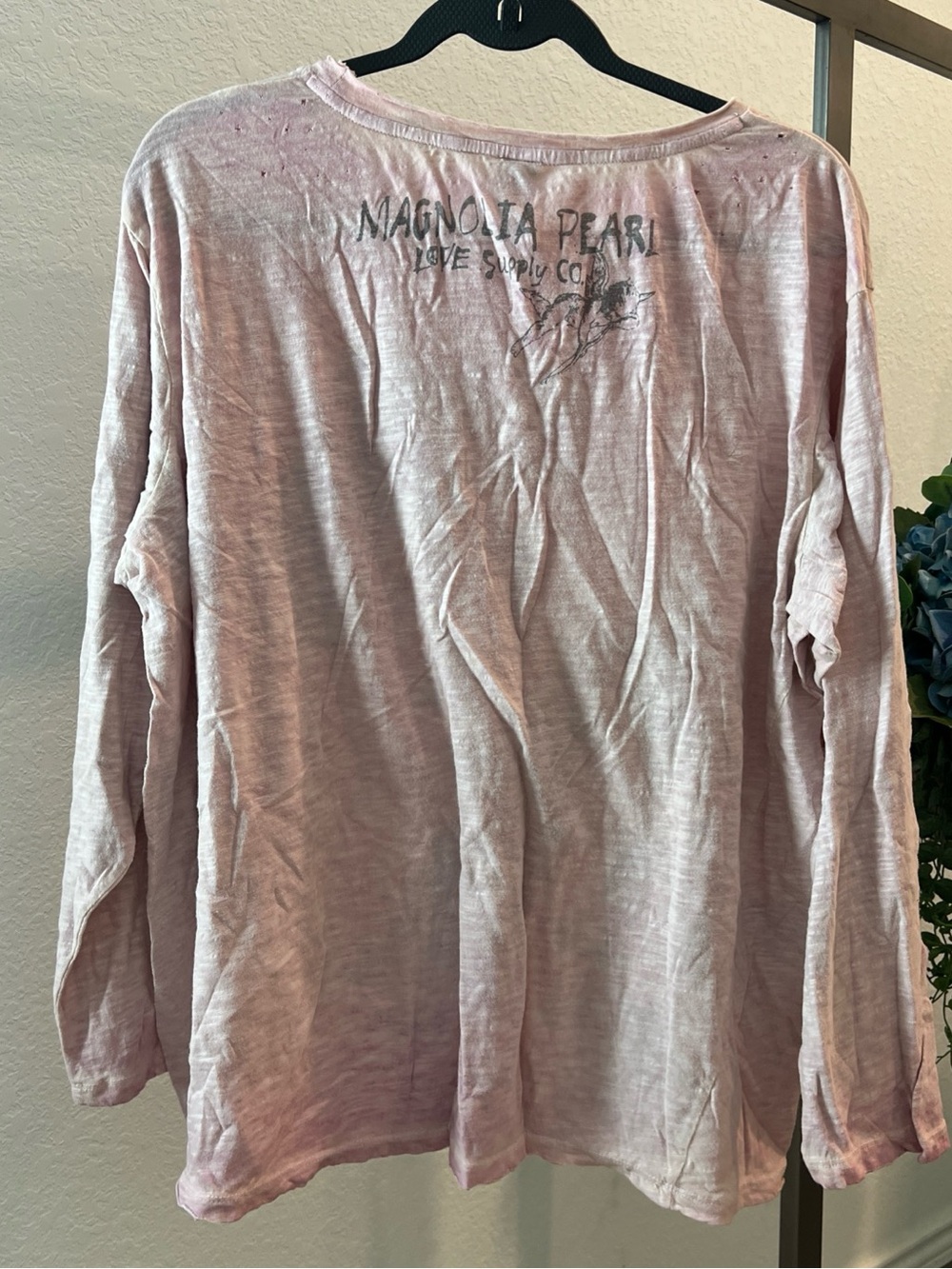 Magnolia Pearl Pink Long-Sleeve Graphic Deer Top - Picture 5 of 7